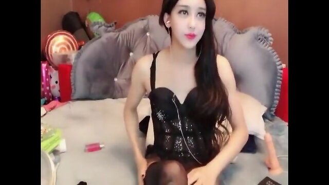 Michael Jacksons Vitiligo on Pecker Ts