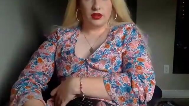 Hot and Sensual Solo Performance: Mesmerizing Masturbation Video