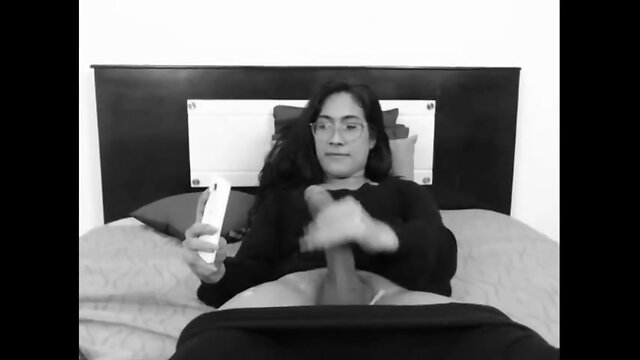 A Hot Babe`s Intimate Solo Masturbation Session with a Big Cock