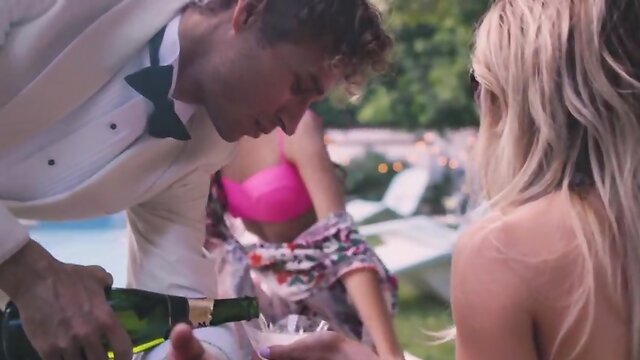 Cherie Deville Is Fascinated By Venus Lux