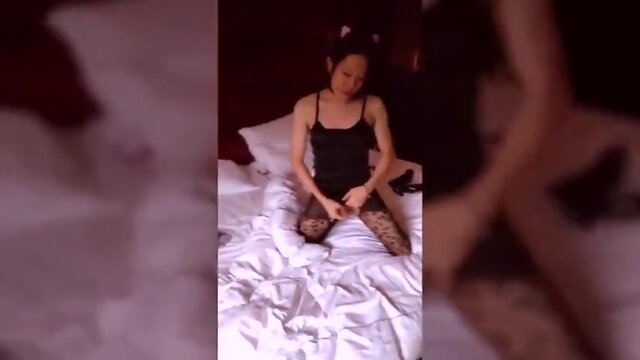 Oriental CD CD whore