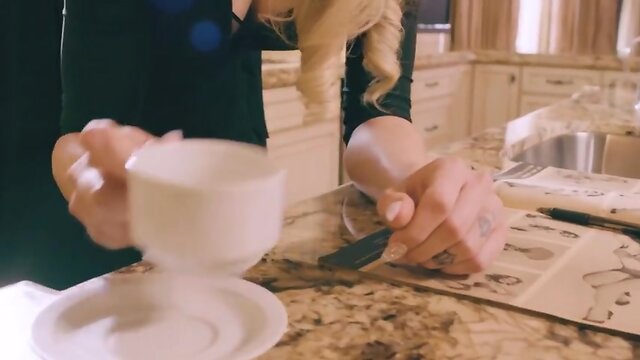 My friend's marriage is ideal, she has secrets!