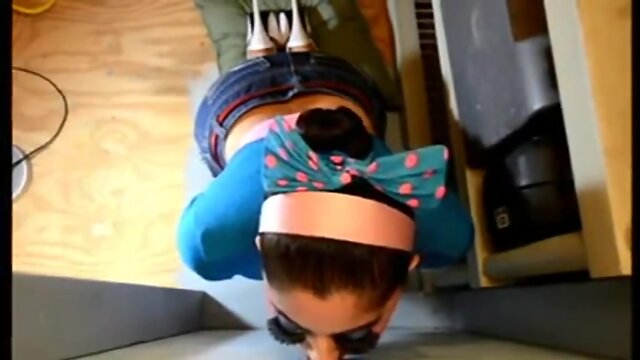 Pretty sissy she is very CD and horny