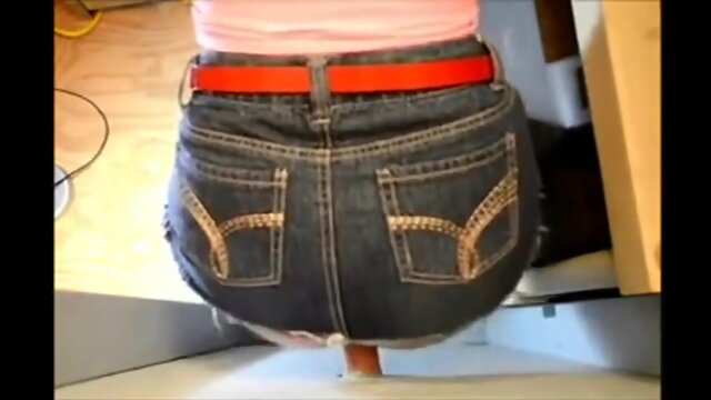 Pretty sissy she is very CD and horny