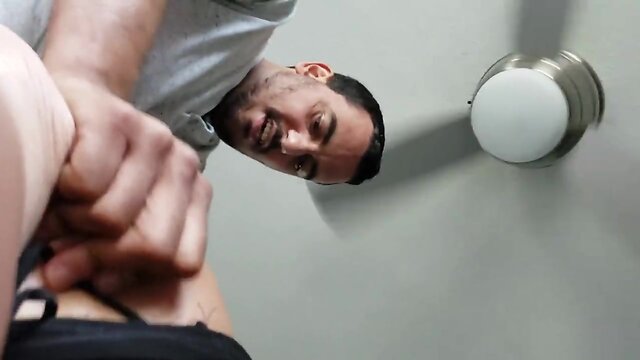 Arab first timer fucks me good