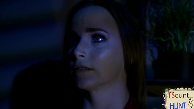 Tattooed transgender babe drills pussy