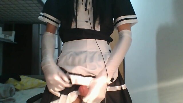 Oriental crossdresser maid eat all the cum and play his small clit