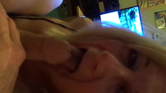 14 minutes of schlong worship