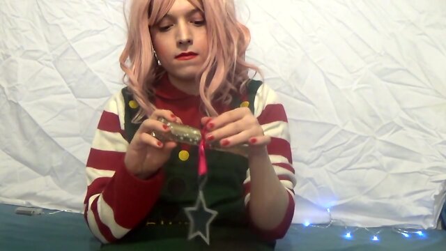 Chubby CD elf's first day of christmas