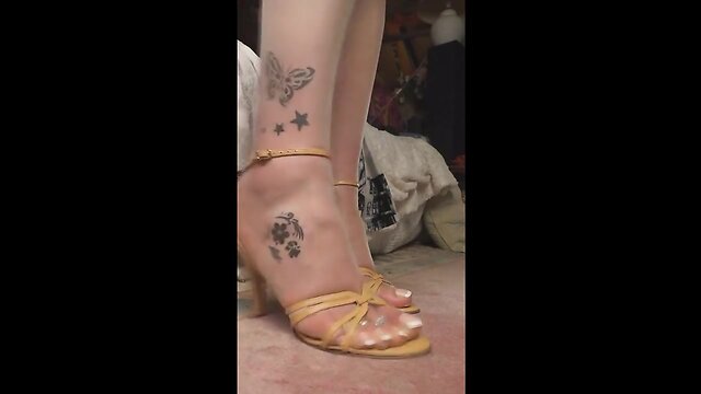 Fetish feet pantyhose 06