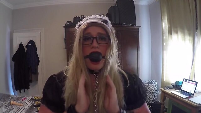 Sissy secretary gets blackmailed