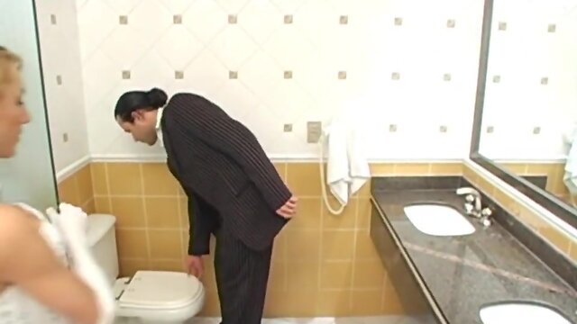 Ts bride fucks best man before wedding