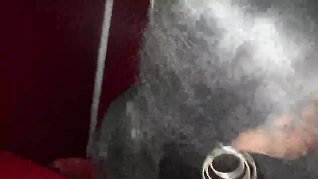 Sexychantal in mature cinema with nice cok