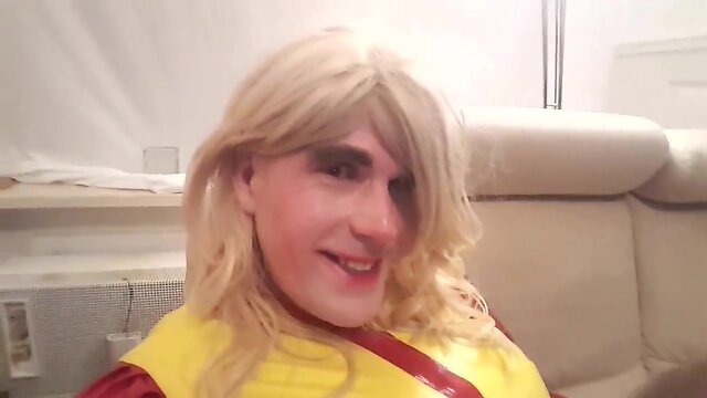 Super fan dennis sucks his favourite pornstar suleika latex