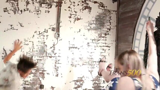 Tran beauty lianna lawson gets trapped in vampire's lair