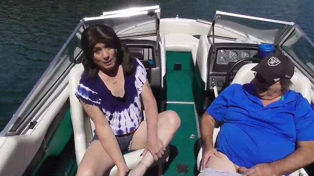 Ewguy's island  ep 1  maryannes first dance