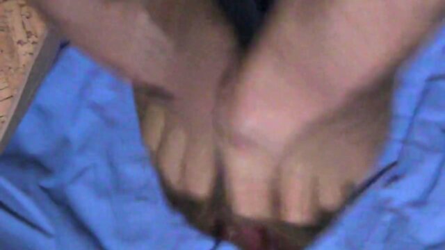 Ff stocings, heels and double cum on legs and feet