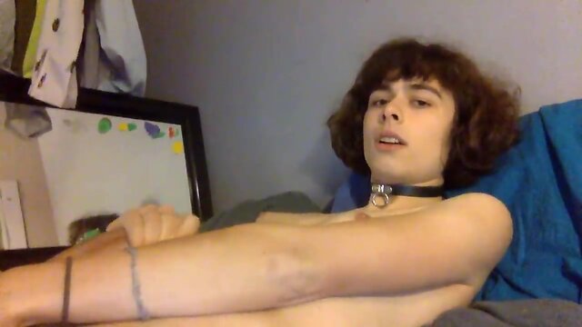 Hung crossdresser cumming on her stomach