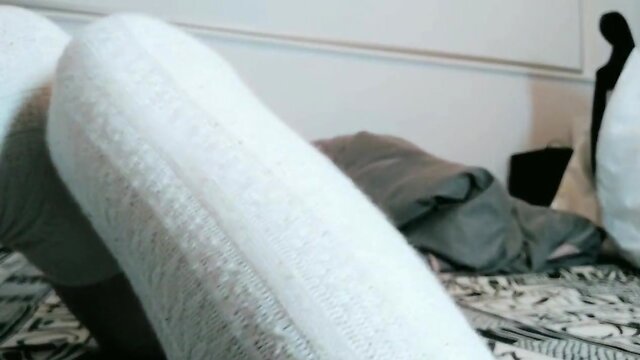 Implying donut masturbates off massive dick on bed