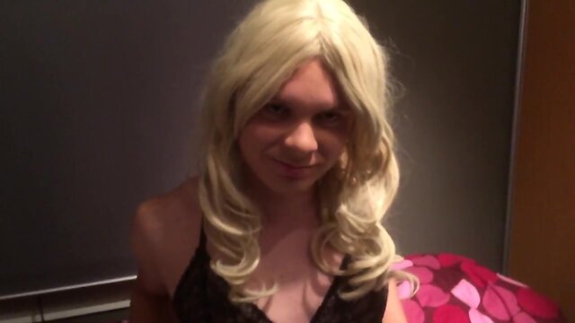 Johanne getting drilled