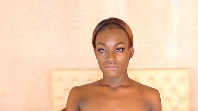 Sexy ebony transvestite exoticebonyx
