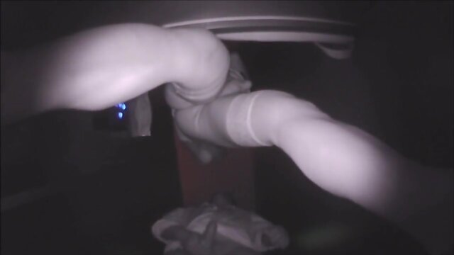 Silketv got long and deep fingered and pounded in her asspu