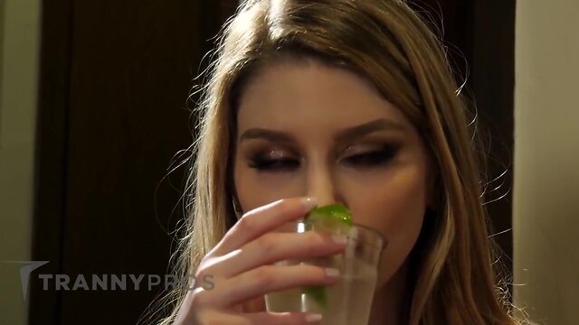 Trannypros cis couple turned on by sultry trans bartender