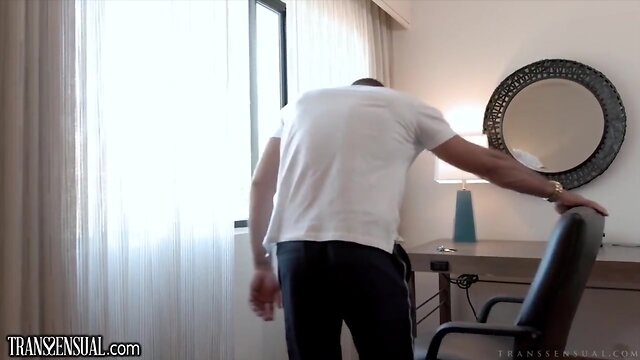 Transsensual fuck my ladyboy booty enormous daddy!