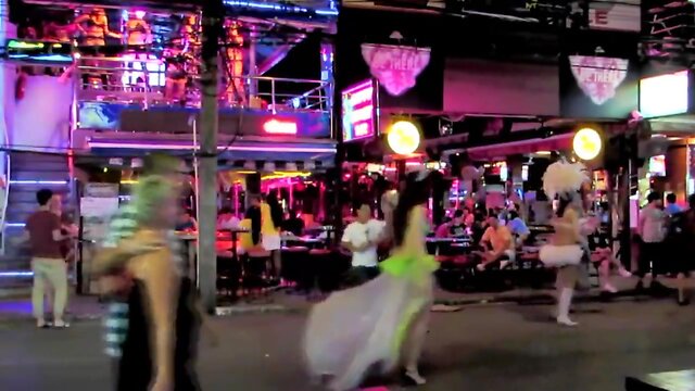 She-Males prostitution