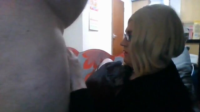 Schlong swallowing excited ladyboy