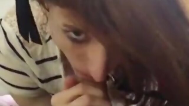 Crossdresser first time playing with schlong