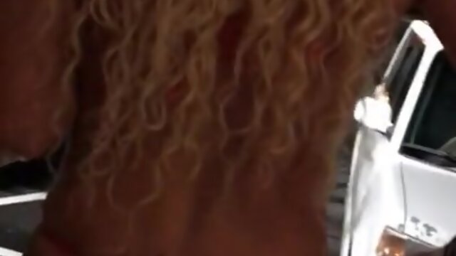 Tgshawna public nude bitch after being busted