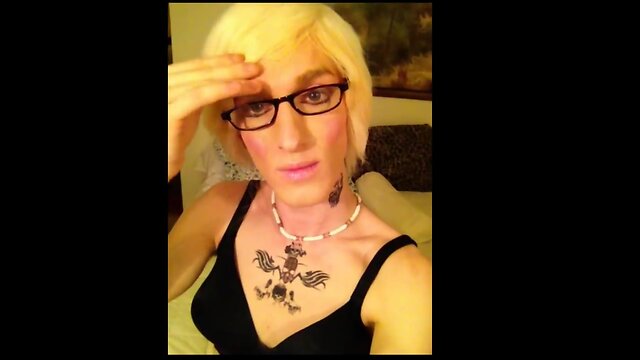 Self creampie crossdresser trans!