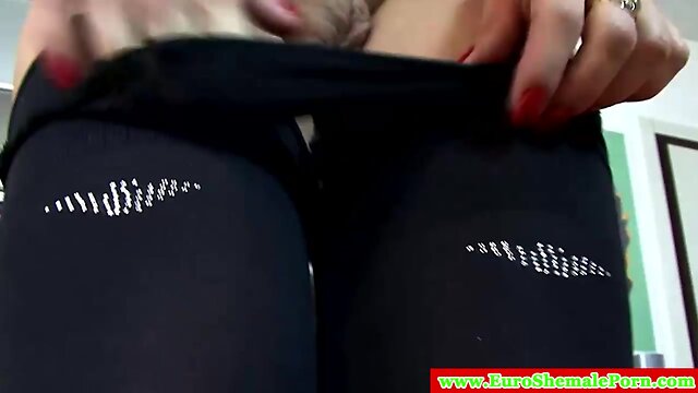 Italian tranny has her hard prick sucked