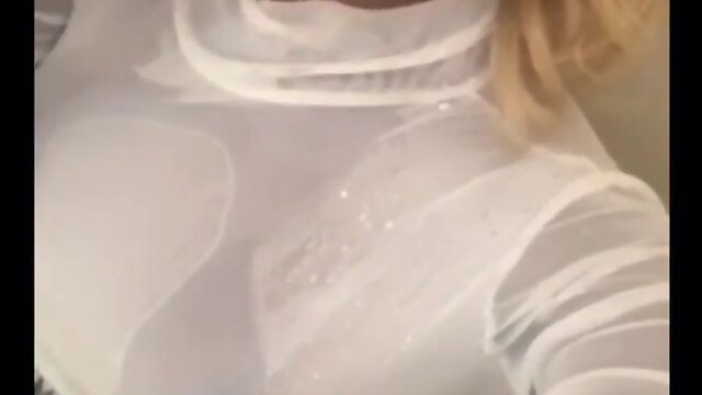 I’m the king of she-male compilations!!