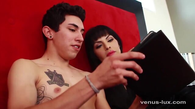 Venus and foxxy butt drilled for semen