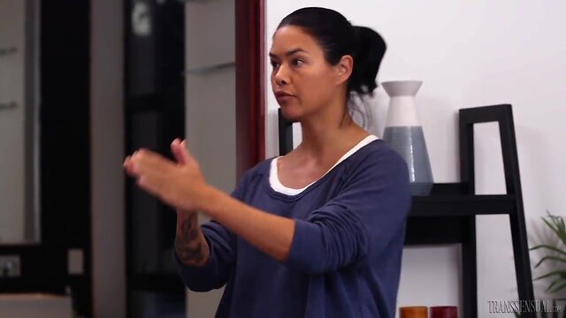 Natassia Dream: Interracial Massage of Pleasure!