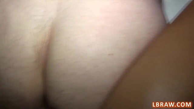 Tran sai fucks guy condomless
