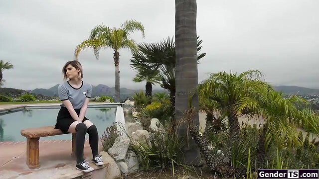 19yo t-girl want to see stepdads large schlong