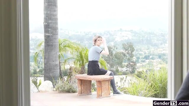 19yo t-girl want to see stepdads large schlong