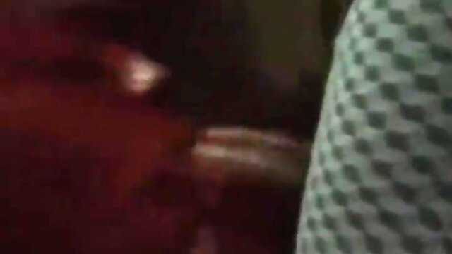 Steamy Tgirl Video: Bad Bitches Give Head & Swallow Dick!