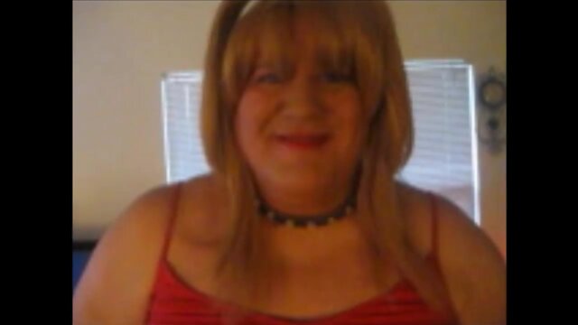 Crossdresser schoolgirl worships craigslist penis