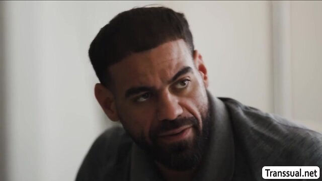 Tgirl,tv,trans,ts,guyonshemale