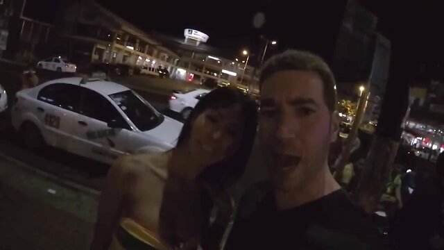 Enormous breasted tgirls, mango square (cebu city) - philippines expat vlog #37