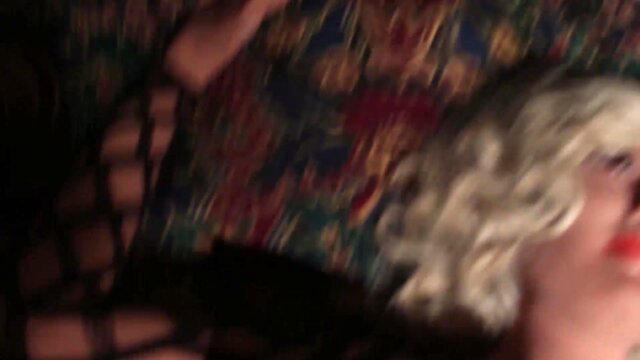 Boss fucks his large schlong trans secretary (tv trasex doll fuck)