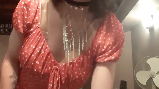 A crossdresser and hur 8 inch sextoy