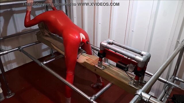 Rachelsexymaid - 34 - dungeon fuckmachine in red latex catsuit