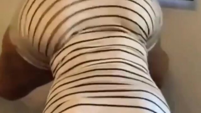 Twerk something hoe!!