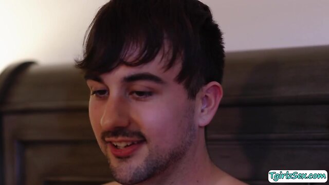 Transvestite natalie mars fucks the butt of her husband