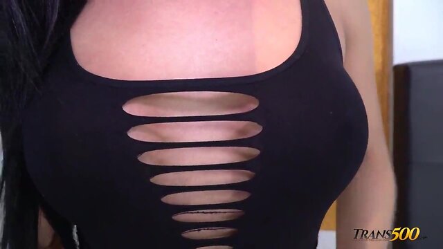 Caroline martins masturbates off her huge tran prick